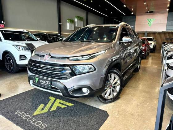 FIAT TORO 2.0 16V TURBO DIESEL RANCH 4WD AT9